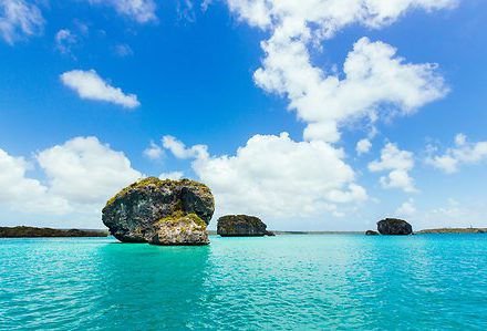 sejour-en-nouvelle-caledonie-baie-dupi-de-ile-des-pins-un-voyage-routedelacaledonie-com