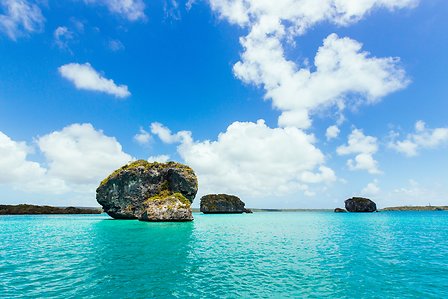 sejour-en-nouvelle-caledonie-baie-dupi-de-ile-des-pins-un-voyage-routedelacaledonie-com