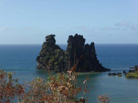 voyage caledonie vacances caledonie poule couveuse hienghene